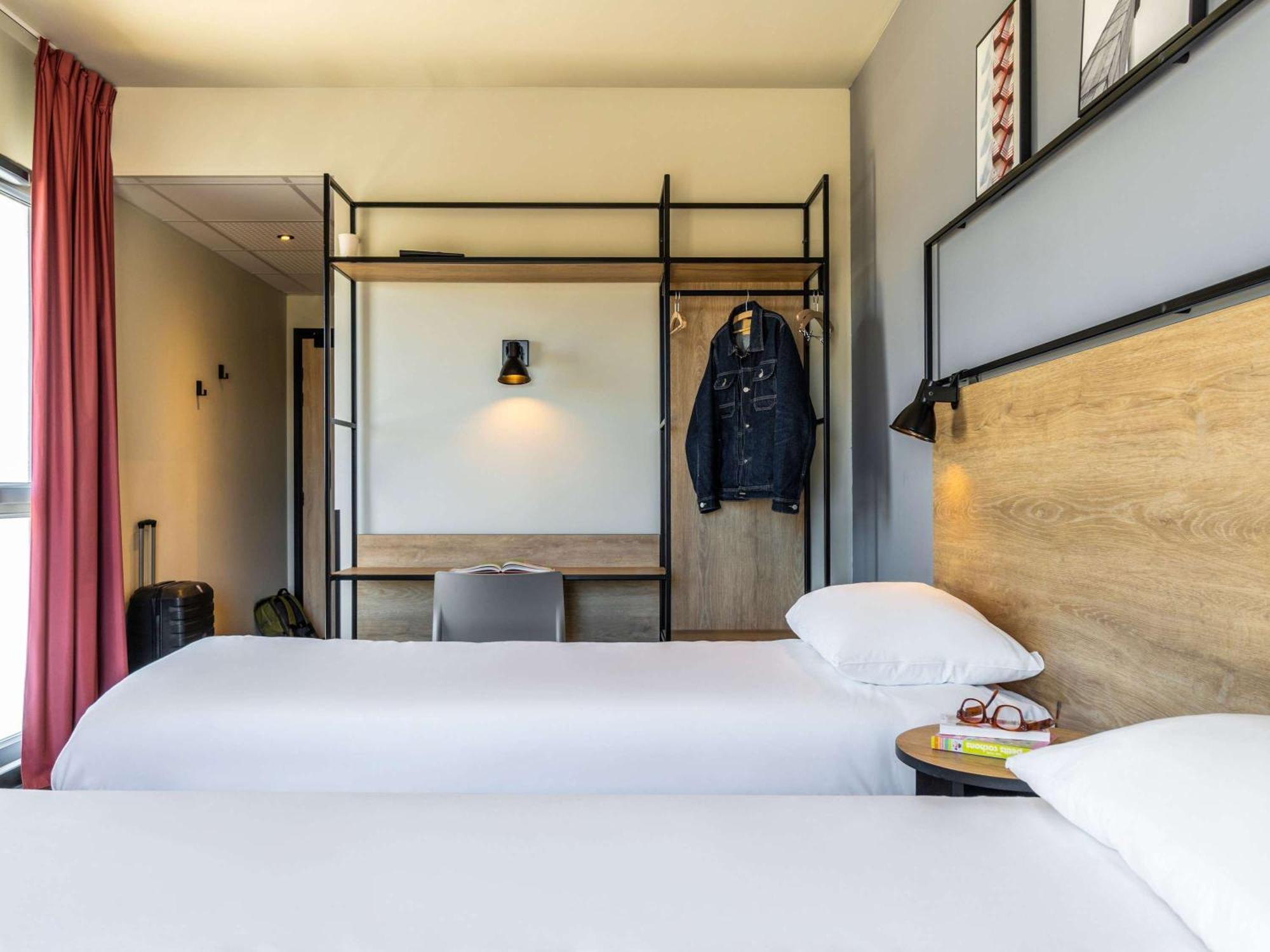 Ibis Marseille Technopole Hotel 3*